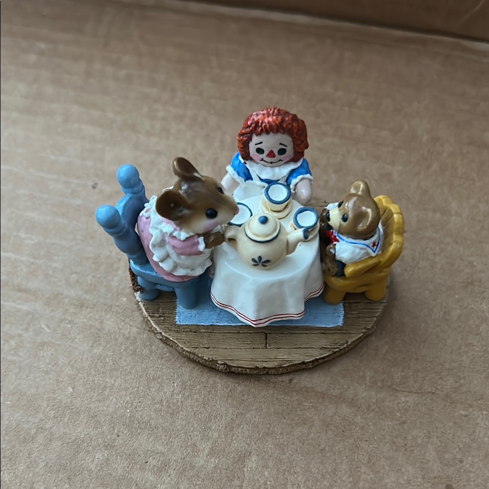 Tea for Three M-177 Wee Forest Folk